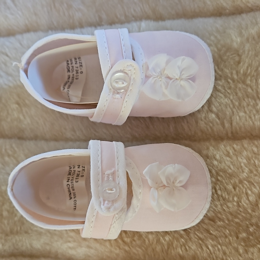 Tuti Fruiti pink baby shoes